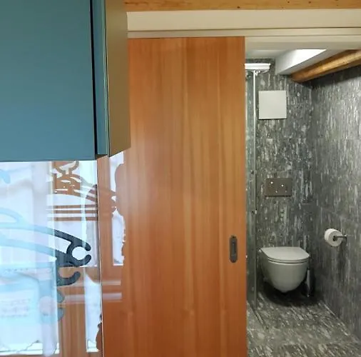 Ai Cav Calanca Hotel *